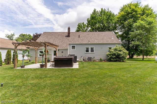 10060 Salem Warren Road, Salem, OH 44460