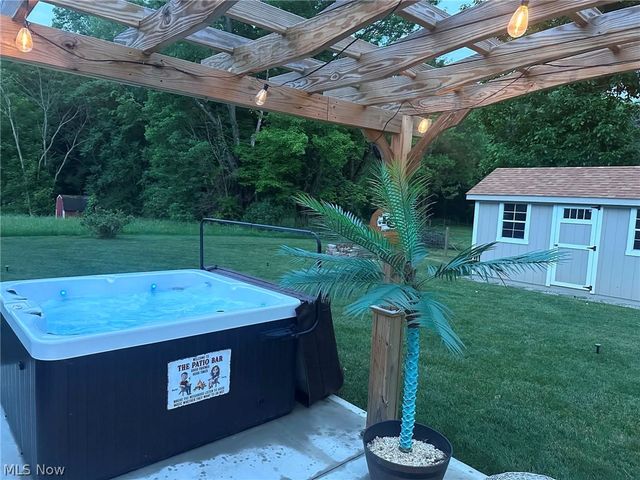 10060 Salem Warren Road, Salem, OH 44460