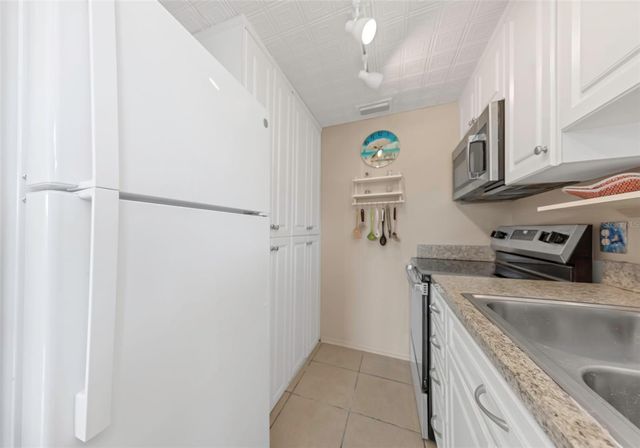 2600 N PAULA DRIVE 12D, Dunedin, FL 34698