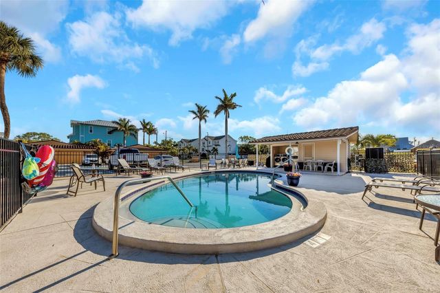 2600 N PAULA DRIVE 12D, Dunedin, FL 34698