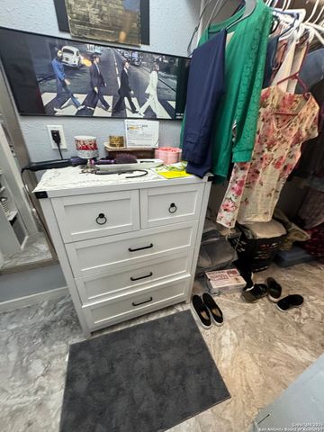 223 W RIO GRANDE, Pearsall, TX 78061