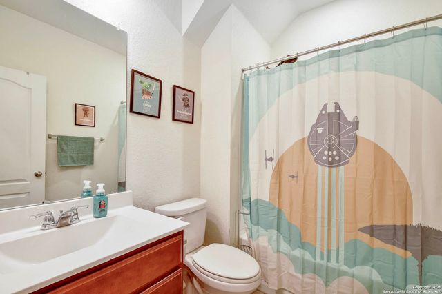 145 Rustic, Universal City, TX 78148