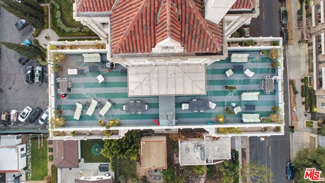 450 N Rossmore Avenue, Los Angeles, CA 90004