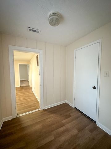 48 London Avenue, Corbin, KY 40701