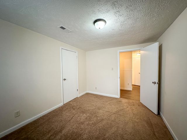 48 London Avenue, Corbin, KY 40701