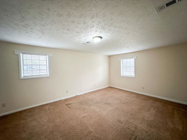 48 London Avenue, Corbin, KY 40701