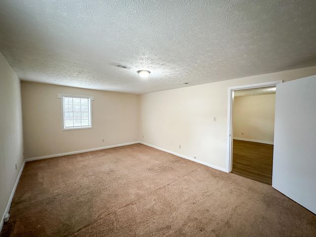 48 London Avenue, Corbin, KY 40701