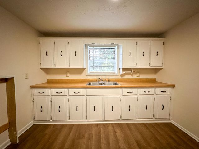 48 London Avenue, Corbin, KY 40701