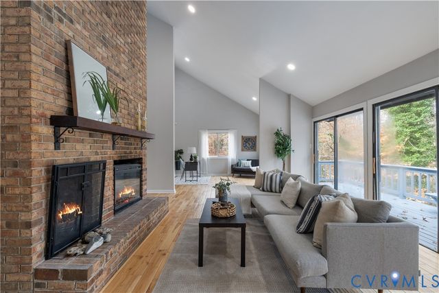 1 Brandon Cir, Williamsburg, VA 23185