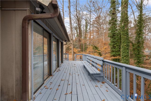 1 Brandon Cir, Williamsburg, VA 23185