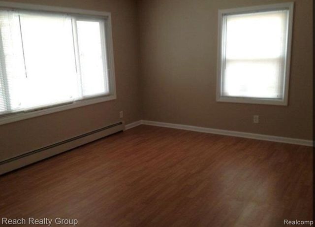 20010 Voiland Street, Roseville, MI 48066