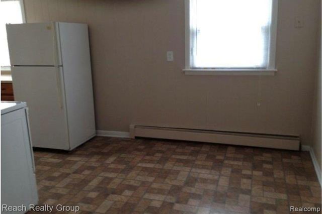 20010 Voiland Street, Roseville, MI 48066