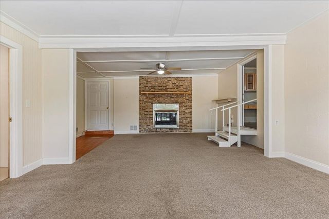 224 County Road 146, Riceville, TN 37370