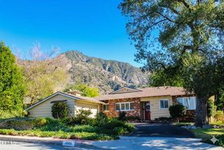 1990 Fox Ridge Drive, Pasadena, CA 91107
