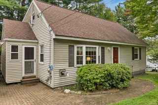 33 Belmont Drive, Merrimack, NH 03054