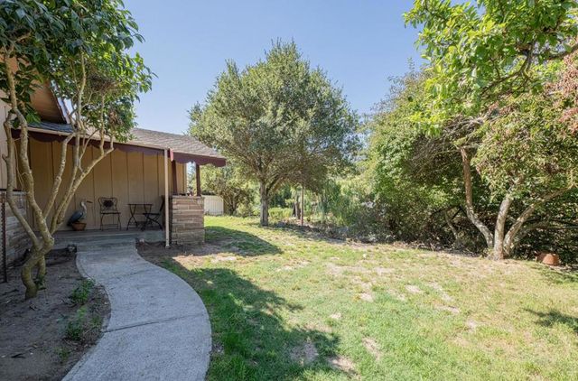 454 Paradise Road, Salinas, CA 93907