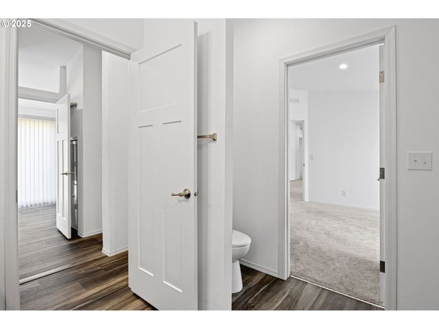 435 SPRUCE St, Yoncalla, OR 97499