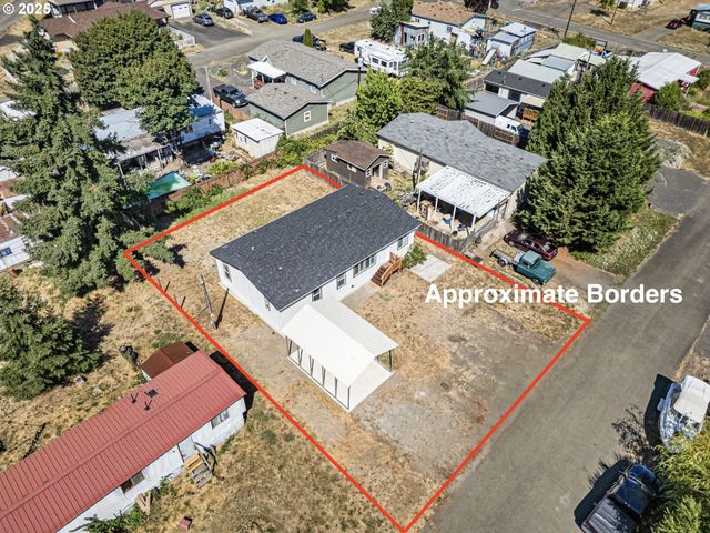 435 SPRUCE St, Yoncalla, OR 97499
