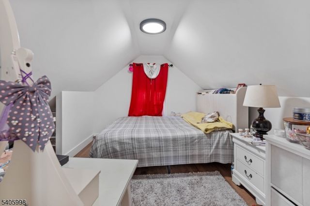 123 Jacques St, Elizabeth City, NJ 07201