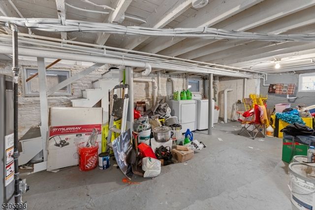 123 Jacques St, Elizabeth City, NJ 07201