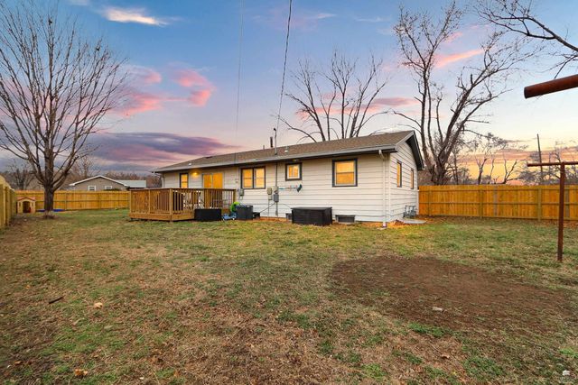 1361 Fogarty Drive, Junction City, KS 66441