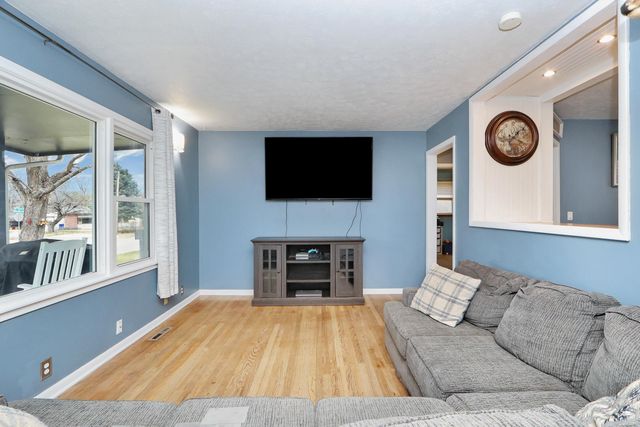 1361 Fogarty Drive, Junction City, KS 66441