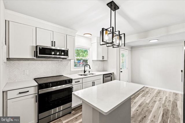 31 KELLEY RD, Fredericksburg, VA 22405