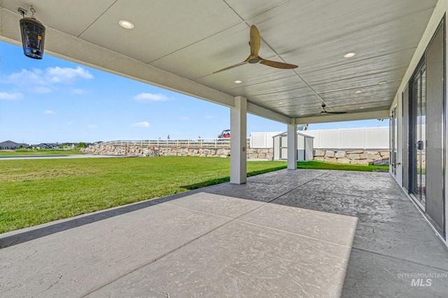 14947 Red Barn Ct, Caldwell, ID 83607
