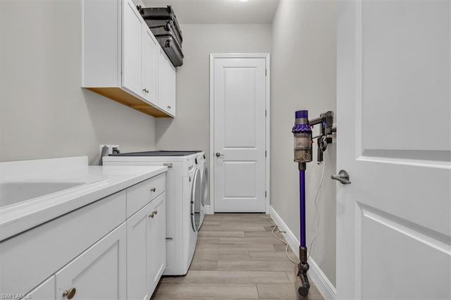 13861 Magnolia Isle DR, Fort Myers, FL 33905