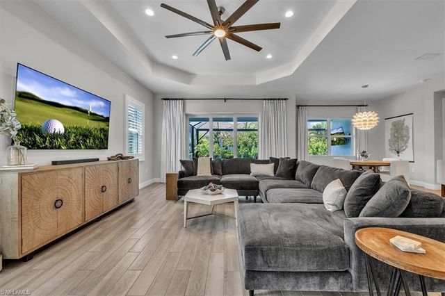 13861 Magnolia Isle DR, Fort Myers, FL 33905