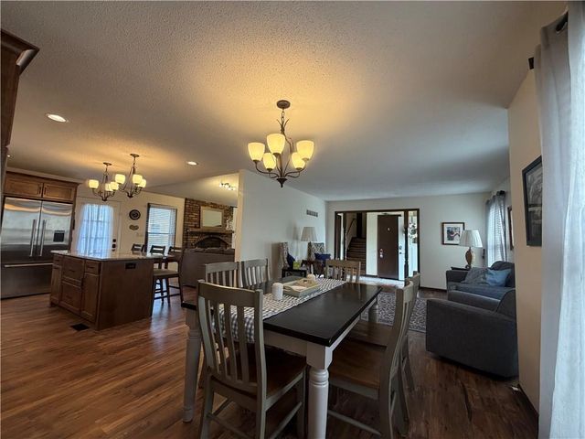 7801 N Euclid Avenue, Kansas City, MO 64118