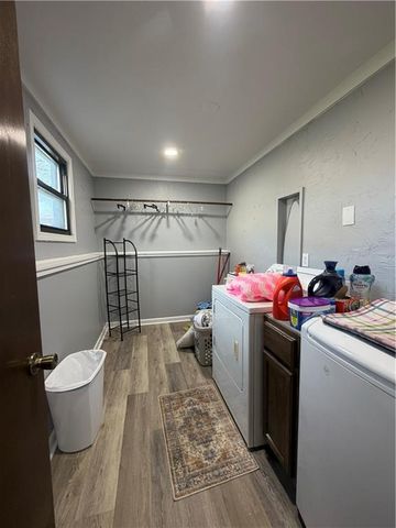 7801 N Euclid Avenue, Kansas City, MO 64118