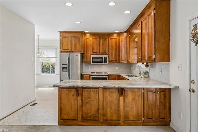 5 Riding PATH, Hampton, VA 23669