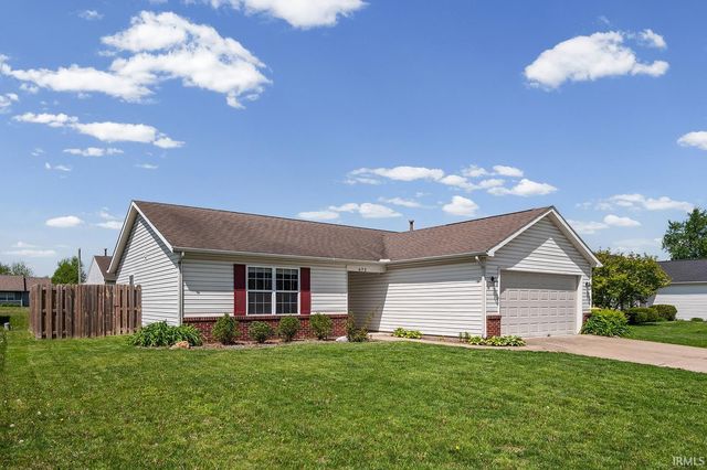 672 Harrison Circle, Dayton, IN 47941