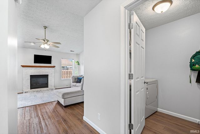 672 Harrison Circle, Dayton, IN 47941