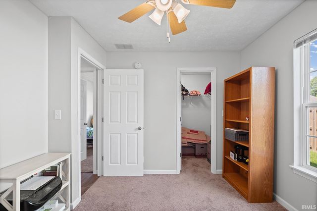 672 Harrison Circle, Dayton, IN 47941