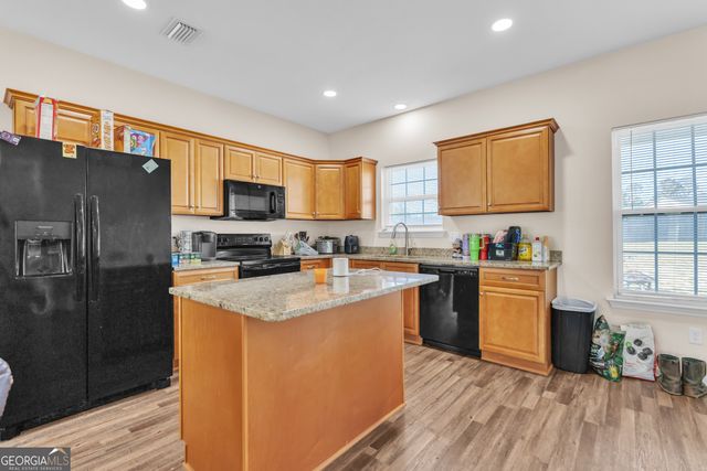 186 Mill Branch Circle, Douglas, GA 31535