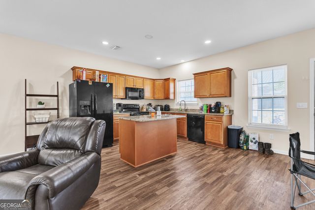 186 Mill Branch Circle, Douglas, GA 31535