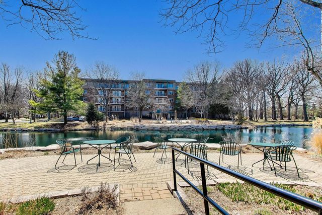 3940 W Bryn Mawr Avenue 501, Chicago, IL 60659