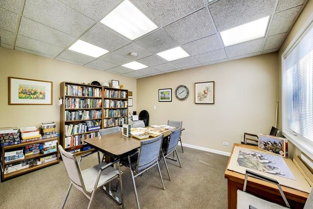 3940 W Bryn Mawr Avenue 501, Chicago, IL 60659