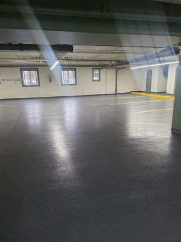 3940 W Bryn Mawr Avenue 501, Chicago, IL 60659