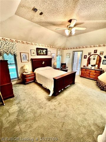 37818 Springhill Road, Howe, OK 74940