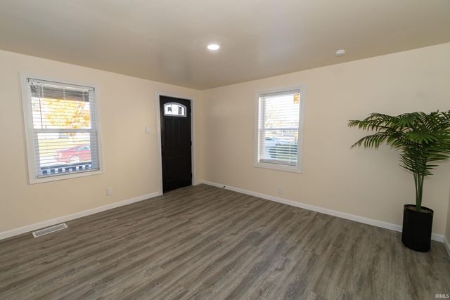 932 S Lombardy Street, South Bend, IN 46619