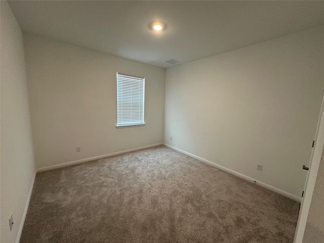 112 Diorite DR, Liberty Hill, TX 78642