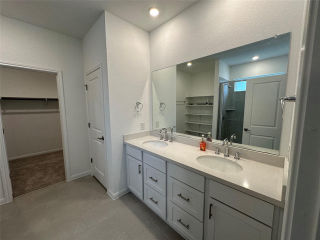 112 Diorite DR, Liberty Hill, TX 78642