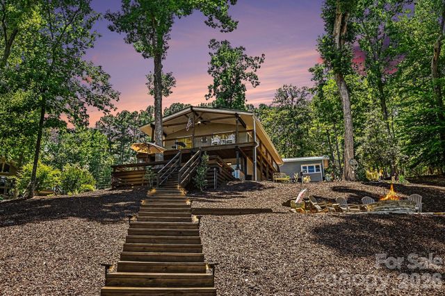 512 Deerfield Road, Mount Gilead, NC 27306