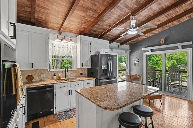 512 Deerfield Road, Mount Gilead, NC 27306