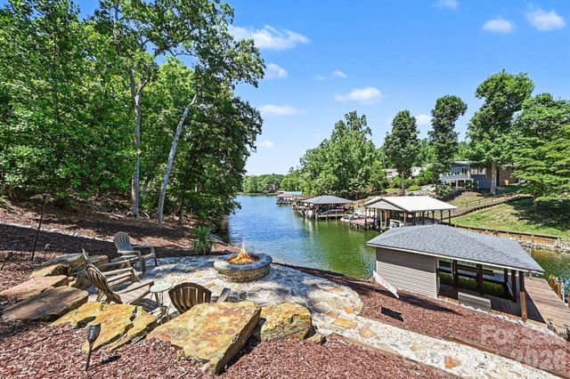 512 Deerfield Road, Mount Gilead, NC 27306