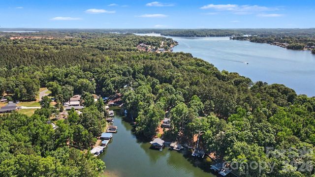 512 Deerfield Road, Mount Gilead, NC 27306