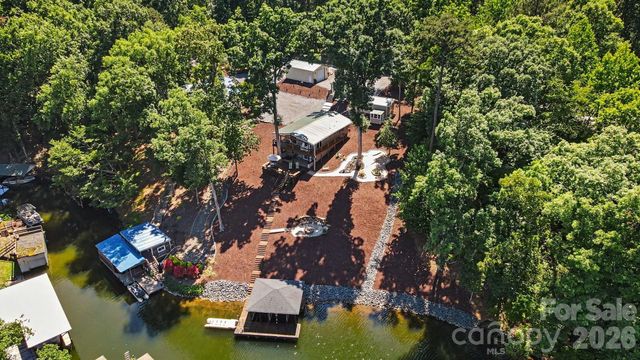 512 Deerfield Road, Mount Gilead, NC 27306